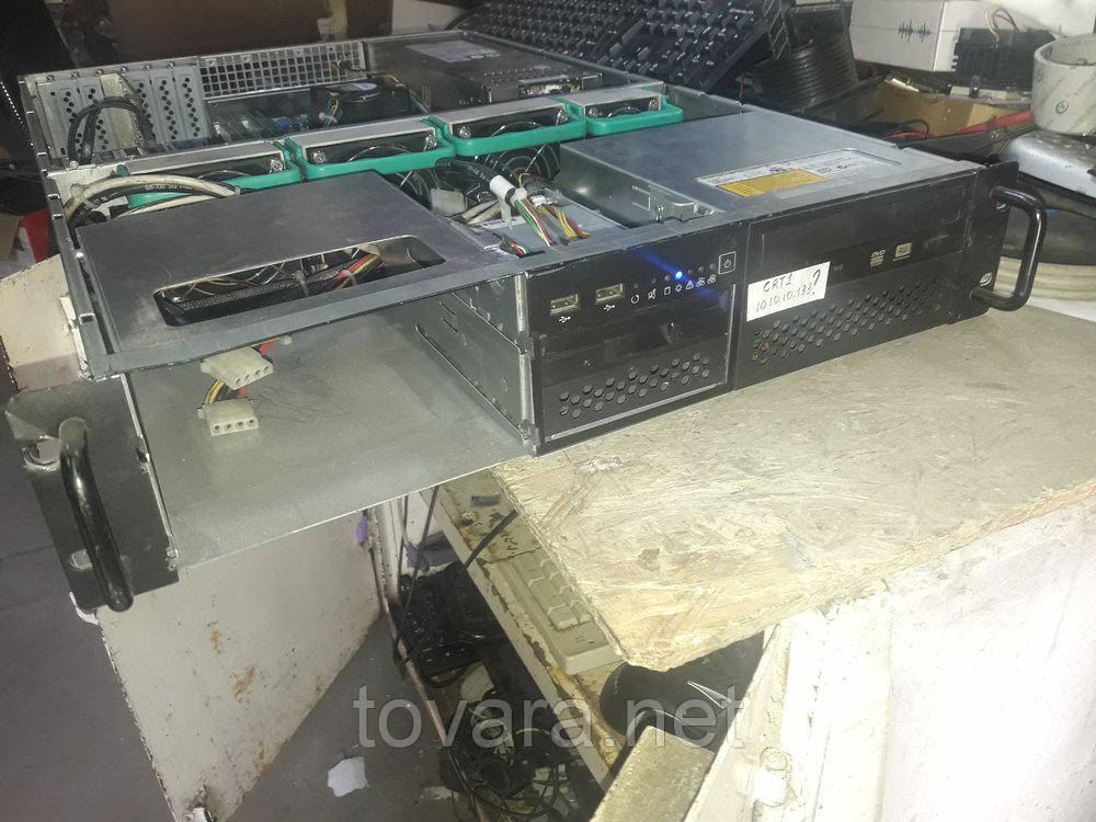 Сервер Chenbro RM21706 rev. A