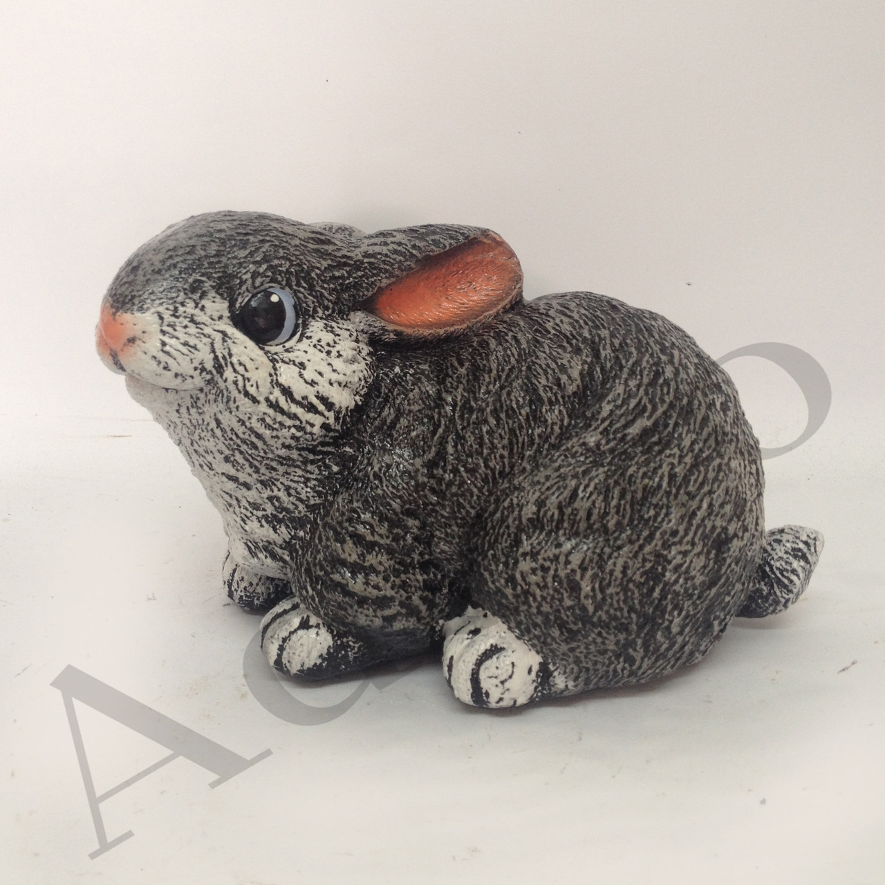 Садовая Фигура Заяц Лежит 12 См — Купить Недорого на Bigl.ua (697559897)