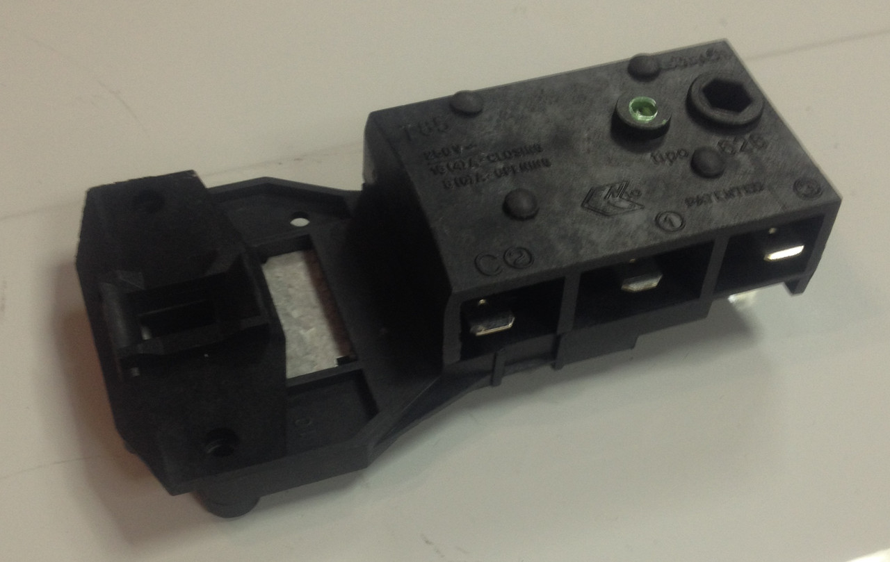 Замок люка для пральних машин Indesit, Ariston C00011140