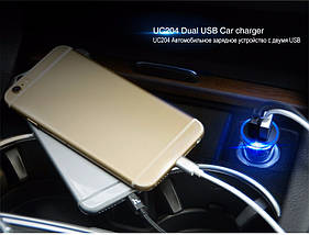 Автомобільна зарядка HOCO на 2 USB (2.4 A) UC204 LED (2 кольори), фото 4