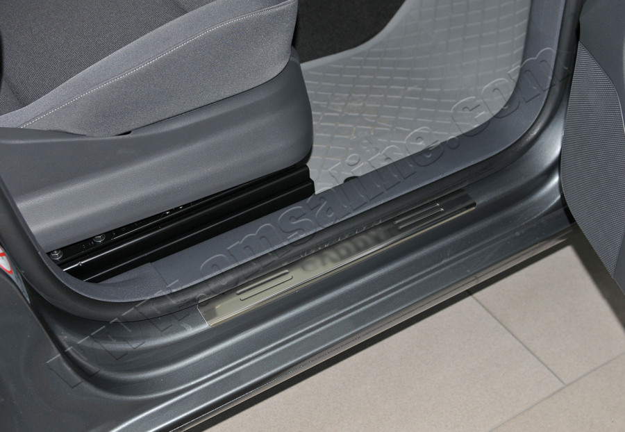 Volkswagen Caddy (2003-2015) Дверні пороги 4шт