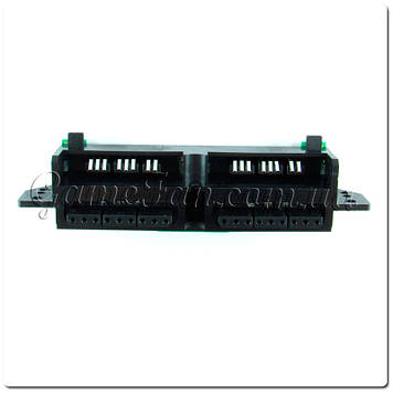 PS2 роз'єм, порт для під'єднання джойстиків і карт пам'яті (SCPH-3000X/5000X)