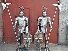 Лицар, Лицар металевий