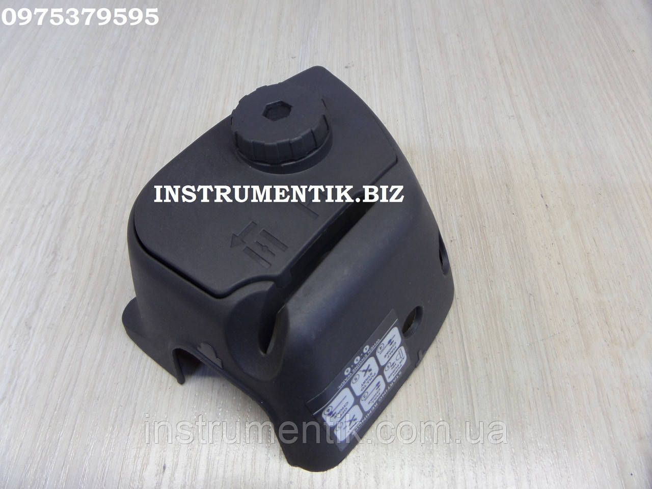 Повітряний фільтр з корпусом для HU  125L, 125R, 128L, 128R
