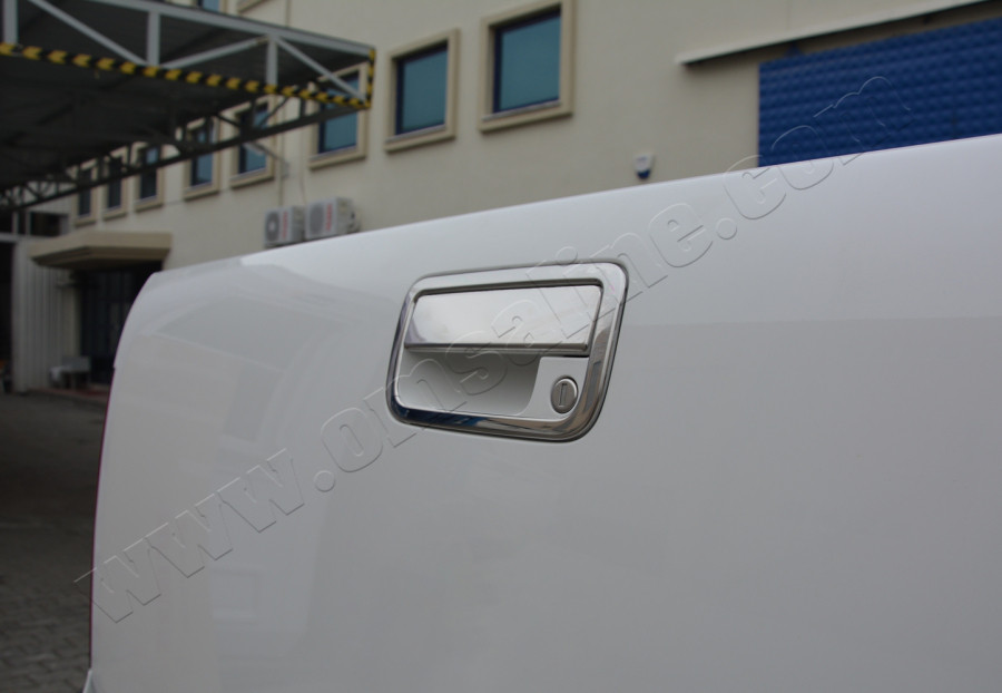 Volkswagen Amarok (2010-) Ручка дверна багажника 2шт