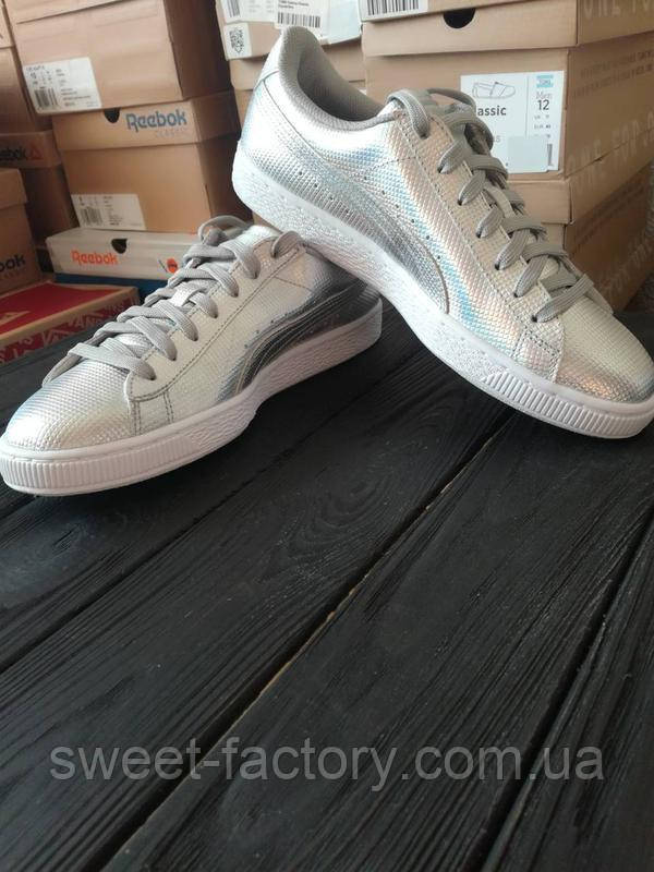 Продам кросівки Puma Backet Classic Holographic