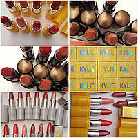 Помада Kylie Jenner матова у сірому корпусі