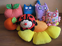 Іграшки подушки тварини