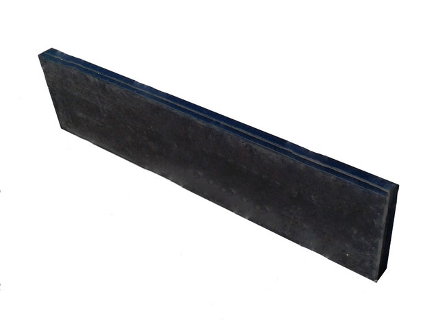 Гумовий Скребок для снігоприбиральної машини 1000х200х40мм. Вага 9,380 кг.