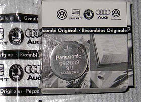 Елемент живлення в ключ цетрального замка Батарейка VW "CR2032" OEM N10528301