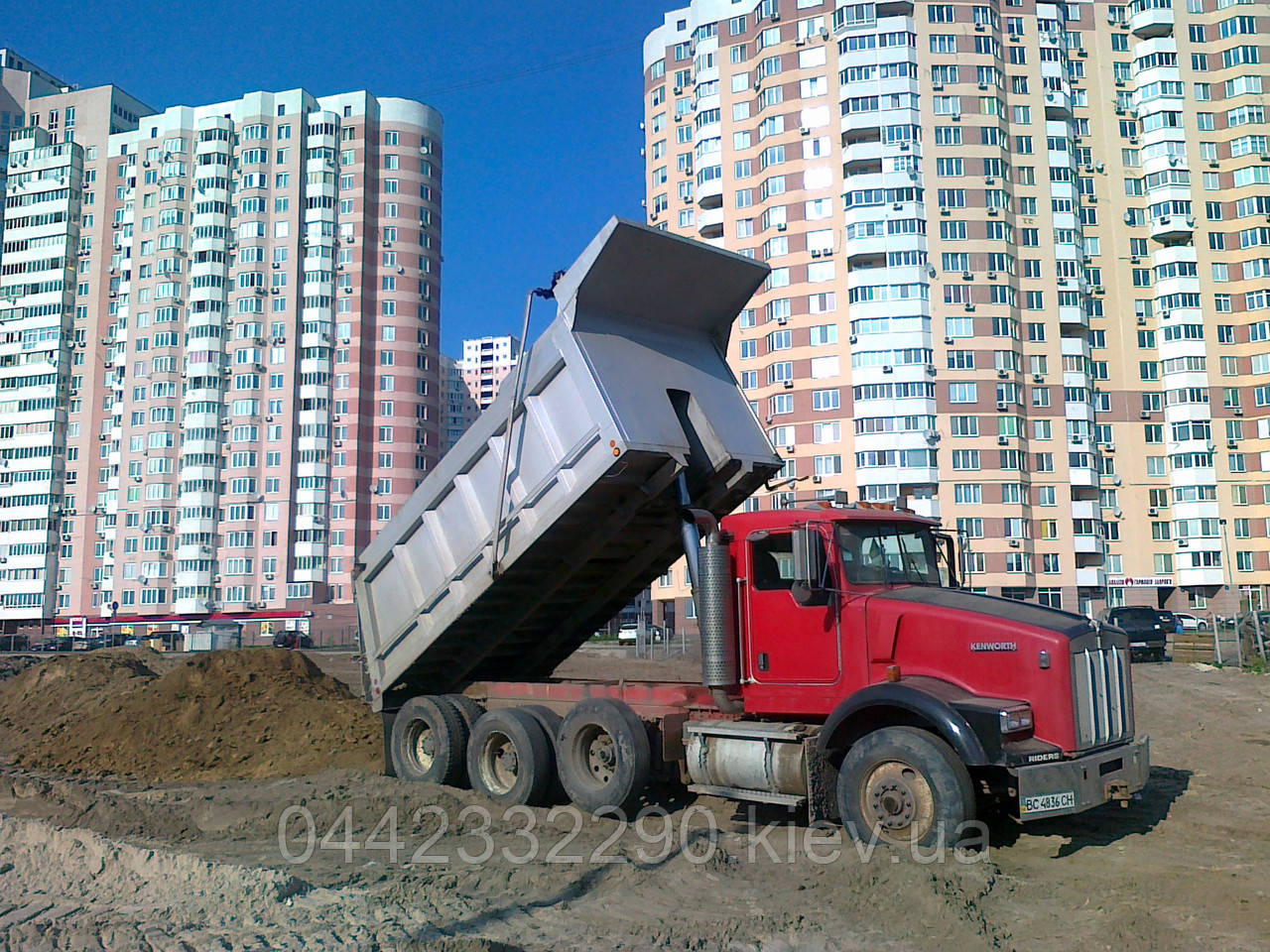 Оренда самоскида в Києві — Вантажові автоперевезення, фото 1