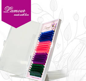 Кольорові вії на стрічці