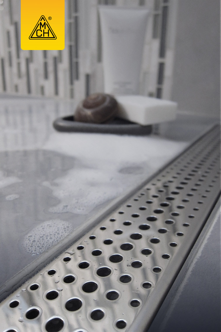 Душовий канал МСН з пластиковою кромкою і гратами Бейзик 650 мм