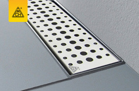 Душовий канал МСН з пластиковою кромкою і гратами Бейзик 850 мм