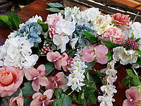 Композиція на арку з квітів (рожевий, білий, блакитний)