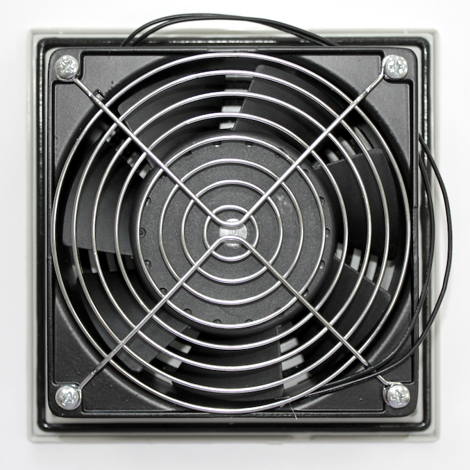 Вентилятор щитовой с решеткой и фильтром для установки в боковую панель или дверь 160 м3/ч, 150х150 мм - фото 2 - id-p712576368