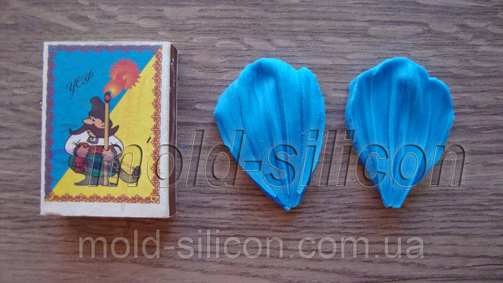 Силіконовий вайнер "Пелюстка космеї", фото 1