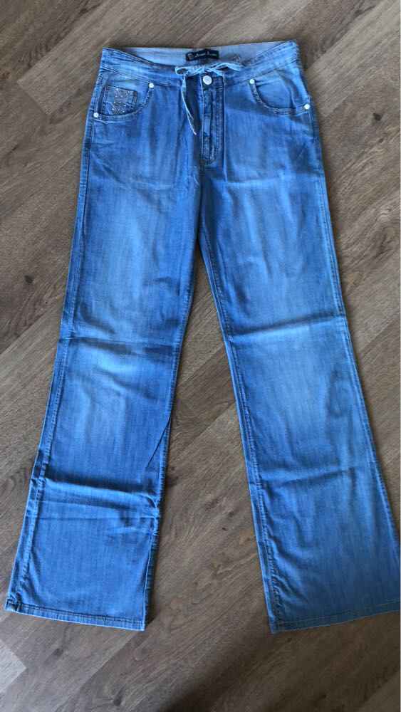 Джинсы женские летние, джинсы женские прямые, джинсы свободные джинсы - фото 1 - id-p714542793