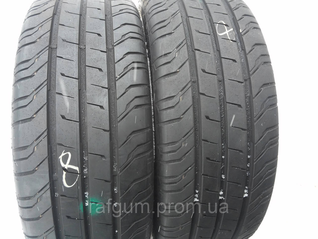 225/55R17 Continental ContiVancoContact 200