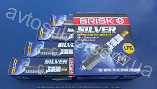 Свічка запалювання 2110, 2112, 1117, 1118, 1119 16 клапанний Brisk Silver під газ оборуd ГБОльтування (комплект)
