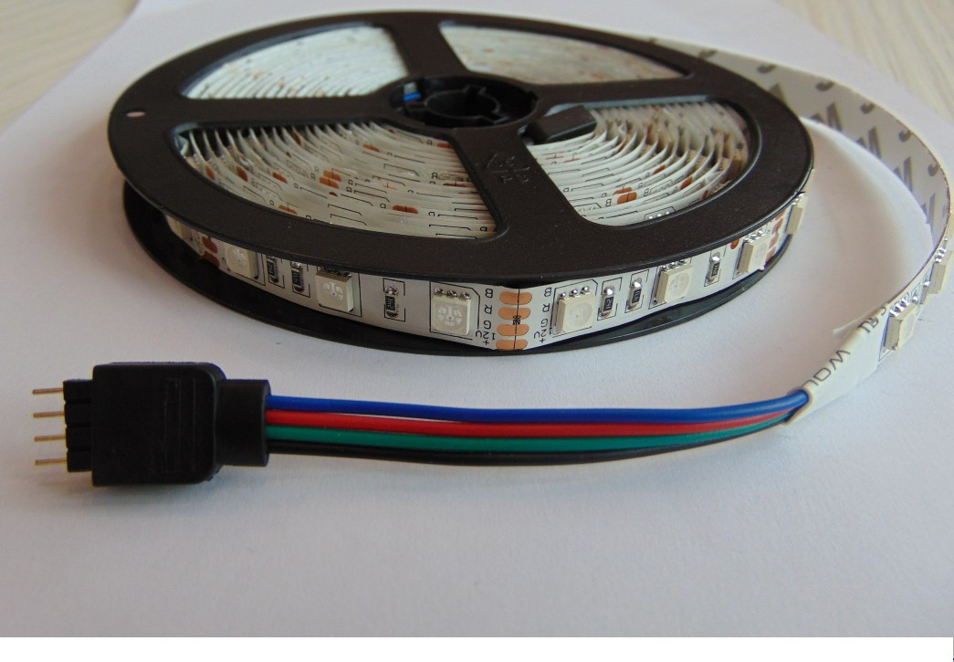 Світлодіодна стрічка LED 5050 60 12V IP33 RGB