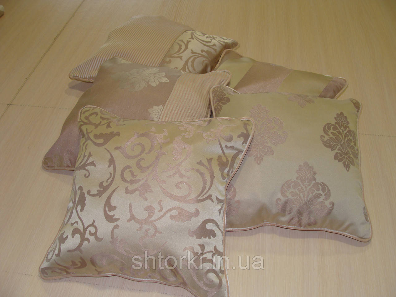 Комплект подушок Беж із рожевинкою, 5 шт.