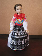 Кукла в Словацком-девичьем костюме- от Деагостини