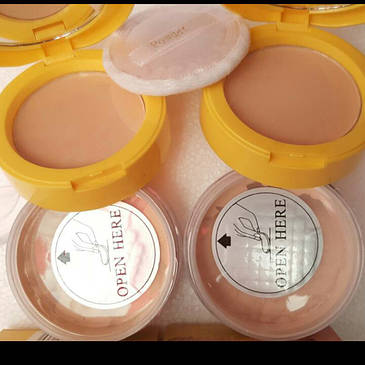 Розсипчаста+компактна пудра Kylie Jenner loose powder & pressed powder 32g, фото 3