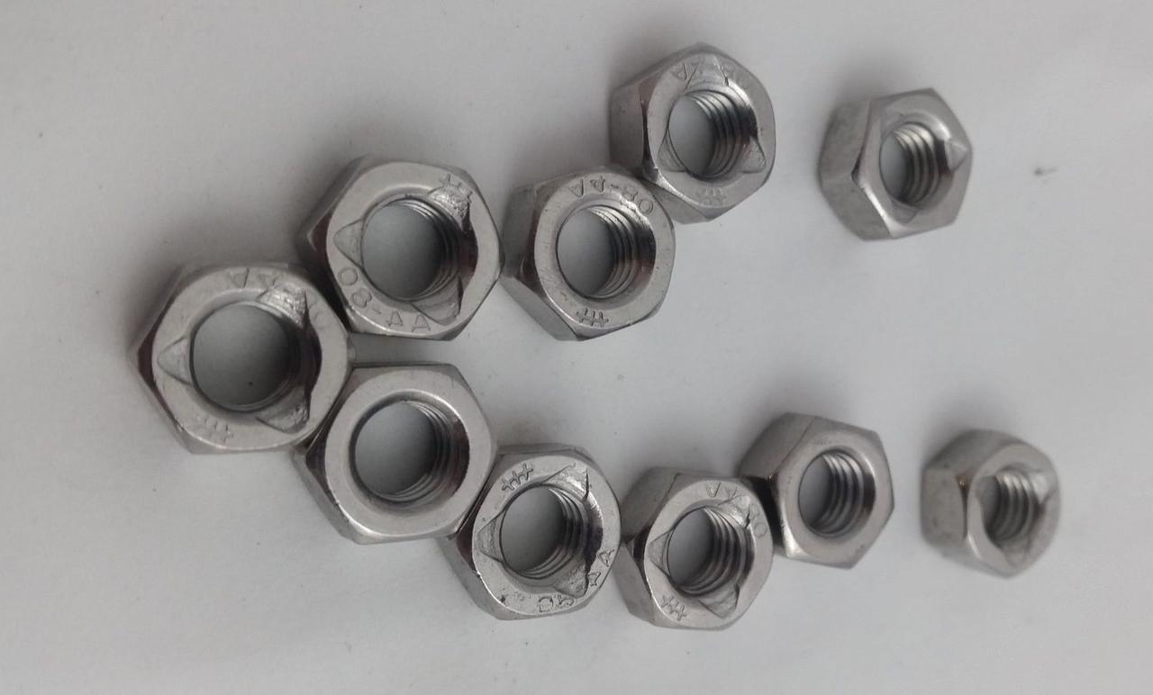 Гайка DIN 980 М4 самоконтрящаяся, нержавіюча