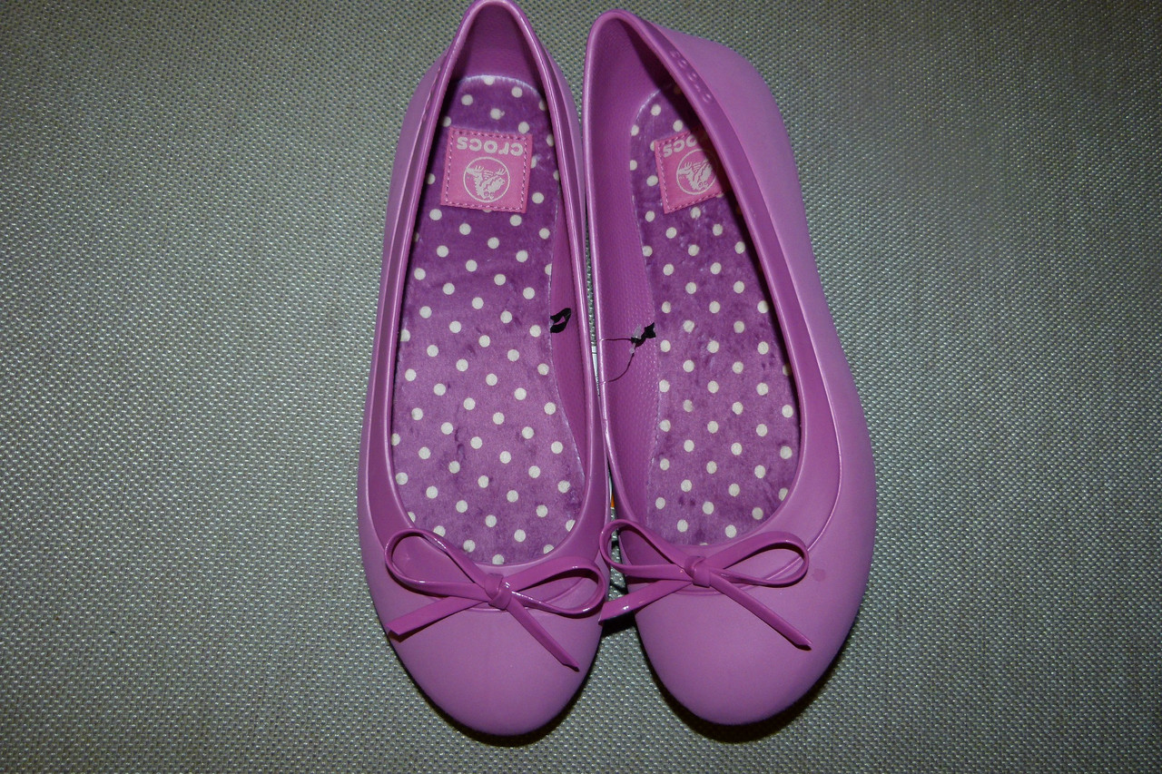 Crocs mammoth flat hotsell
