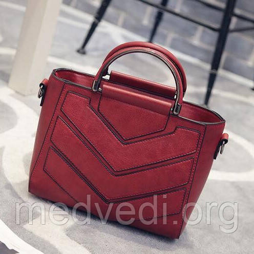 Бордова жіноча сумочка, стильна модна сумка червона, молодіжна з ручками на плече