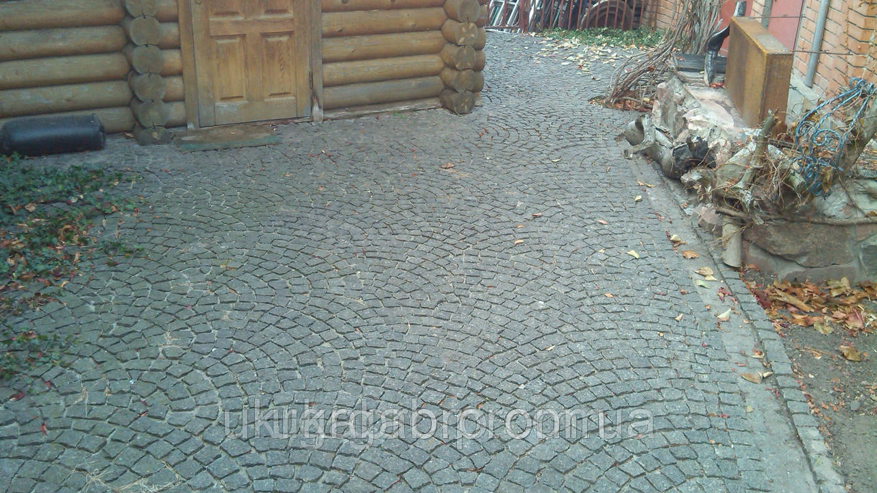 Бруківка, фото 1