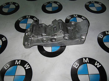 Кронштейн генератора bmw f30 (8506863)