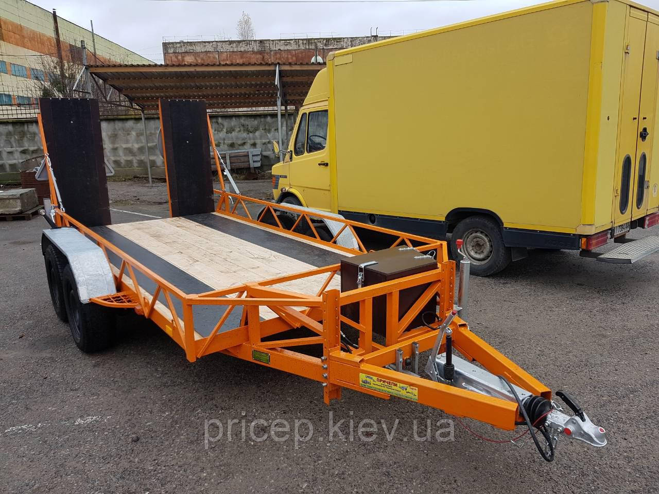 Причіпи для котків і навантажувачів 4 м х 1,95 м. Гальма.