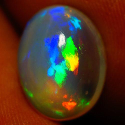 Ефіопський опал 3.95 CT Сертифікат