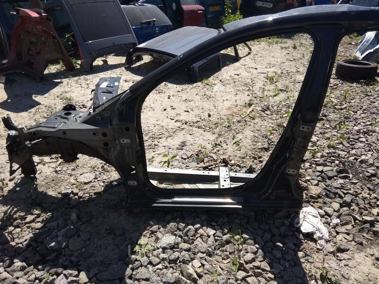 Кузов передня ліва частина Рено Меган 3 б/в