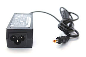 Блок живлення для ноутбука HP 19V 1.58 A 30W (4.0 *1.7) + Мережевий кабель, фото 1