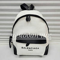 Рюкзак Balenciaga Баленсиага молочный 1