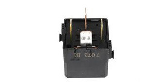 Реле насоса (Tiptron) MB Sprinter 00- — Mercedes Original — 0009828023