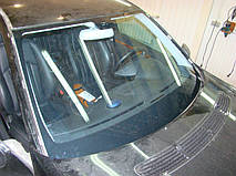 Замена лобового стекла  MERCEDES W203 1