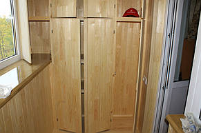 В итоге получился такой уютный и красивый балкон.