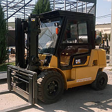 Японський Газовий вилочний навантажувач 4 тонни Caterpillar GP40KL б/у, фото 2