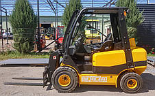 Телескопічний навантажувач вилочний 2,5 тонни JCB б/у, фото 3