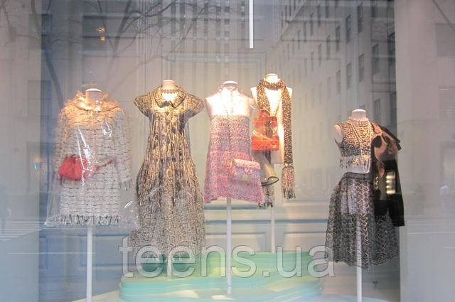 Нью-Йорк,магазин Cole Haan,50th @ Fifth Розділ Літні туніки - фото teens.ua - Нью-Йорк,магазин Cole Haan,50th @ Fifth