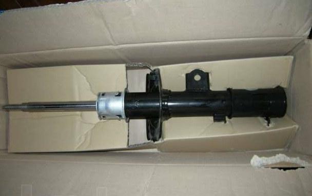 Амортизатор підвіски передній лівий газ/олія OEM 546502B500 MANDO EX546502B500