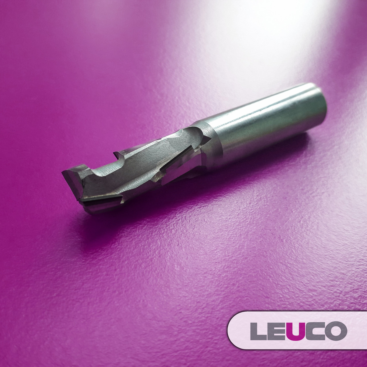 Алмазні кінцеві фрези Leuco для обробних центрів з ЧПК (ДСП, МДФ)