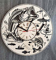 Дерев'яний настінний годинник "Риболовля"