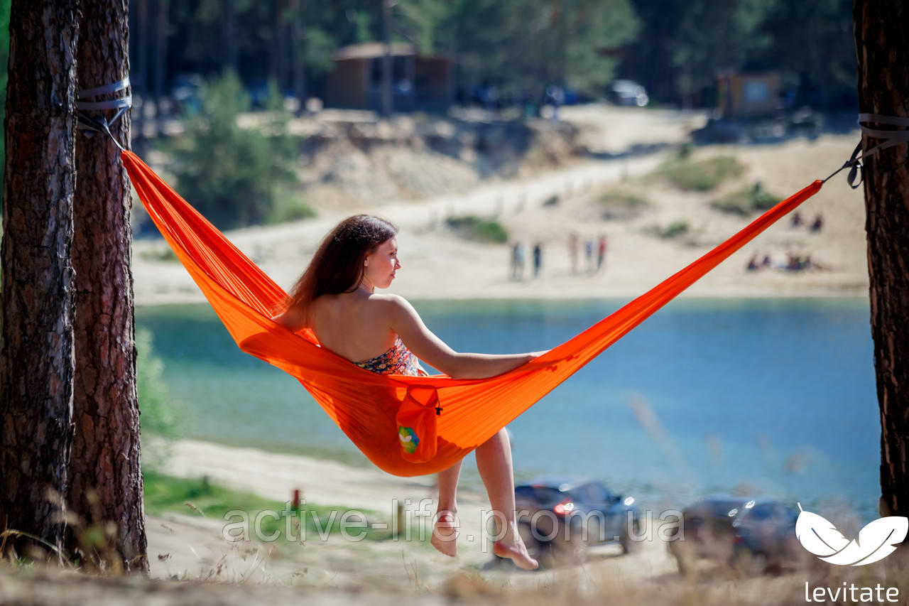 Легкий, міцний та компактний Гамак AIR orange (до 250 кг, 500 кг статика) із парашутного нейлону від Levitate