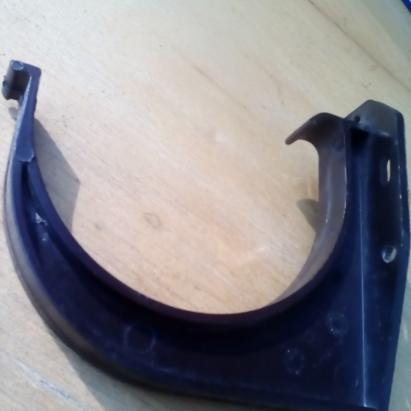 RainWay Водосток Тримач жолоба 130 мм ПВХ