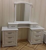 Дерев'яний туалетний столик Вікторія